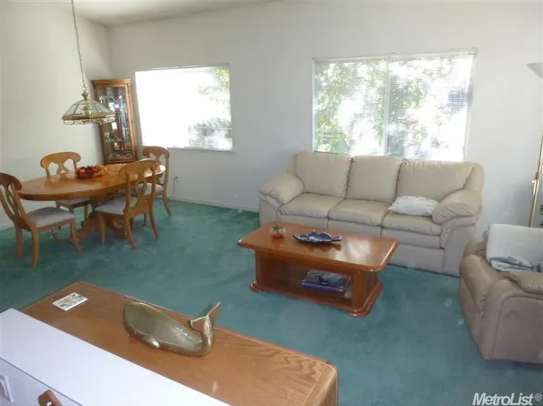 12220 Westwood Dr, Auburn, CA 95603