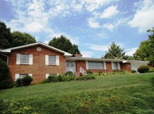 187 S Mission Ridge Dr, Rossville, GA 30741