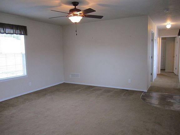 3rd image of 5075 Presidential Ln #264