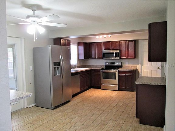 4th image of 115 Cambridge Dr