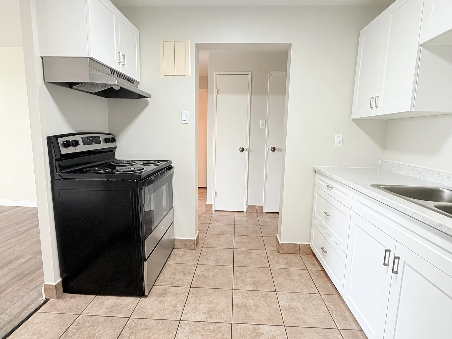 1 bed, $1,375 — Photo 4