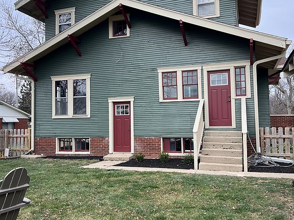 4th image of 1083 E 236th St