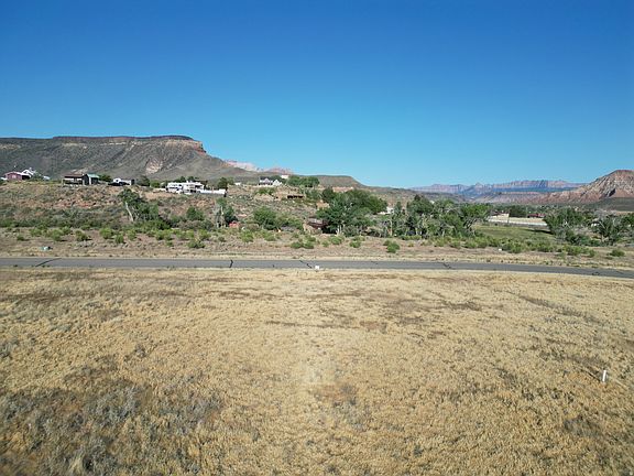 4th image of 6 Sierra Bella Pkwy