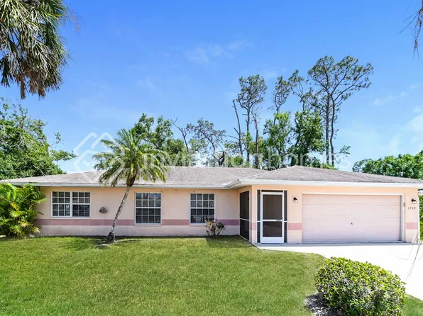 3708 Fontainebleau St, North Port, FL 34287