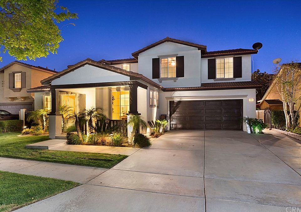 1st image of 740 White Mountain Cir