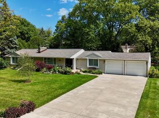 8920 N Greenvale Rd, Bayside, WI 53217