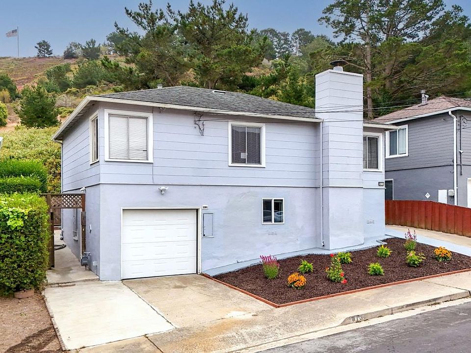1st image of 813 Larch Ave