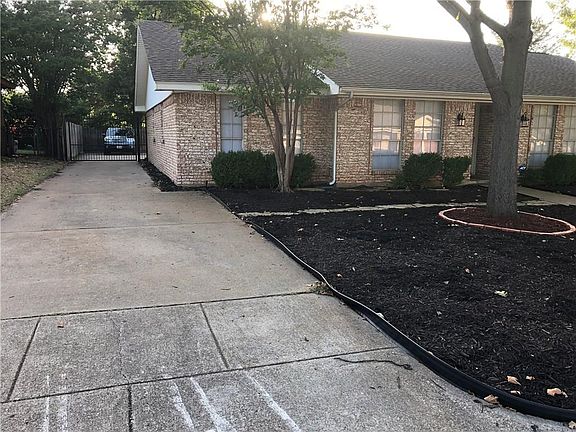 4th image of 7400 Pinehurst Dr W