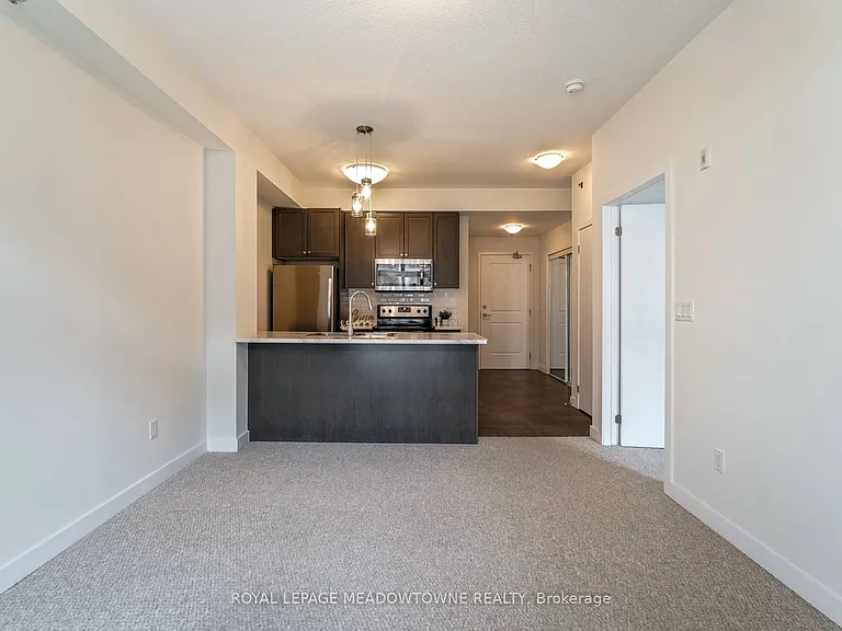 2486 Old Bronte Rd #402 — Photo 8