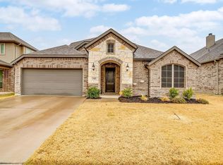 2748 Livia Irene St, Burleson, TX 76028