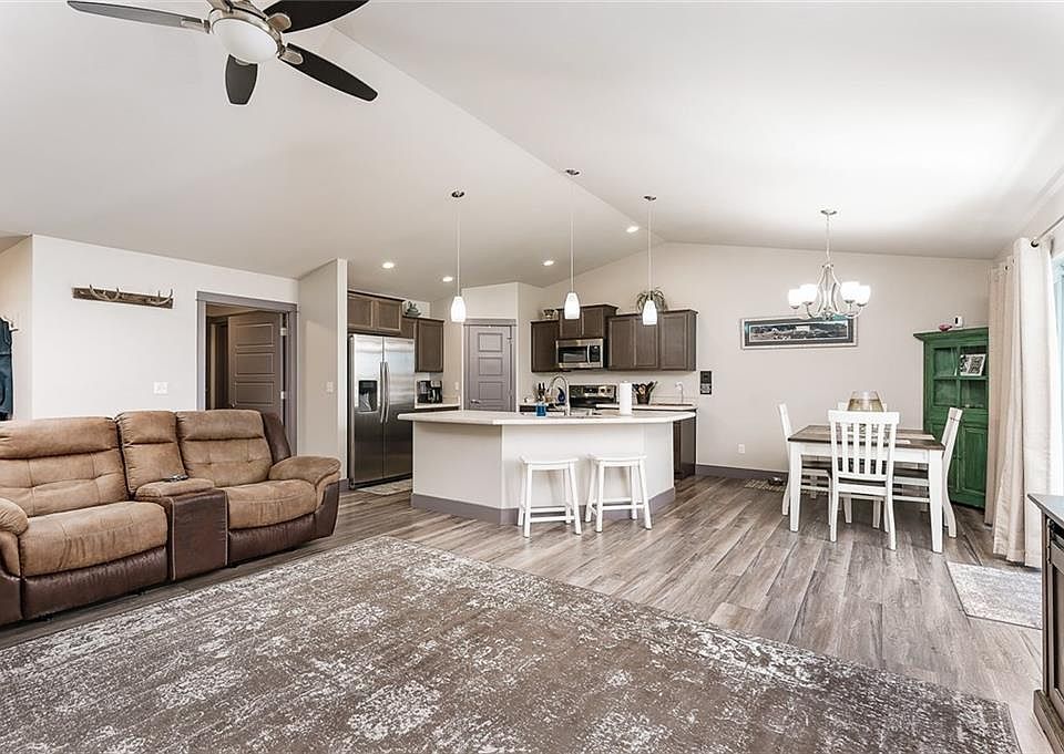 2346 Gleneagles Blvd, Billings, MT 59105 Zillow