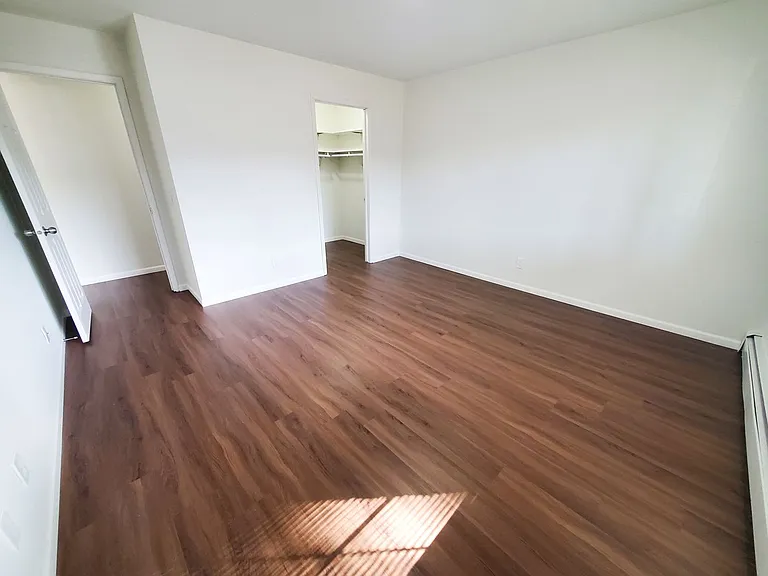 Nakoma Heights Apartment Homes — Photo 15
