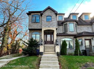 5192 Hylan Blvd, Staten Island, NY 10312