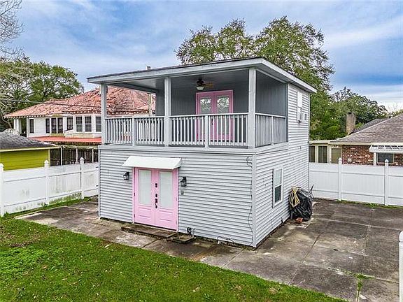 2nd image of 4439 Spain St