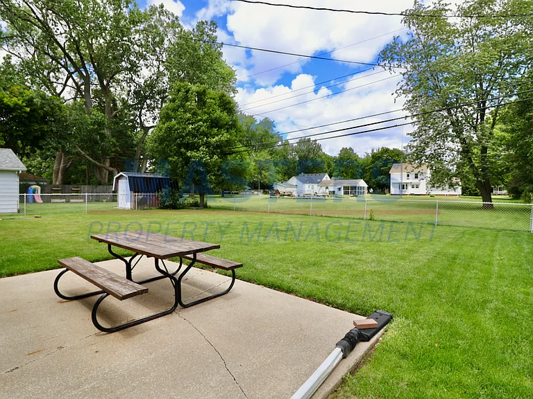 1028 Rosedale St — Photo 31