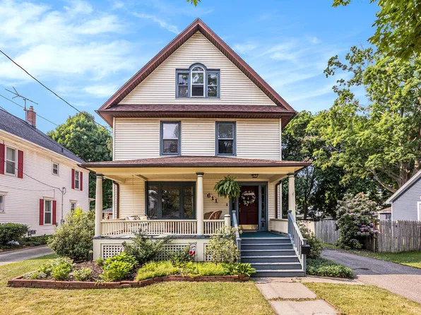 611 W Mansion St, Marshall, MI 49068