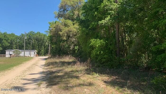 2nd image of 102 WOODLINE Road