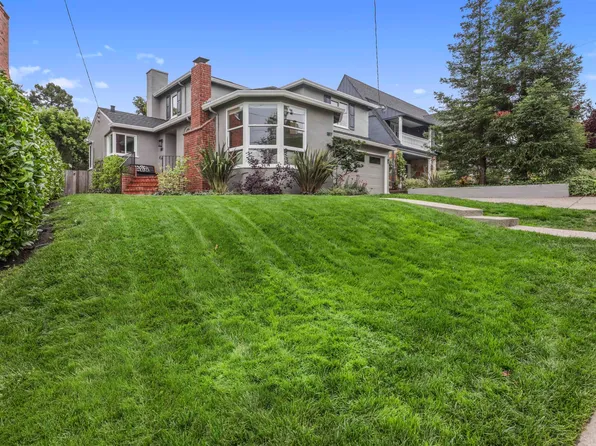 1817 Rosecrest Dr, Oakland, CA 94602