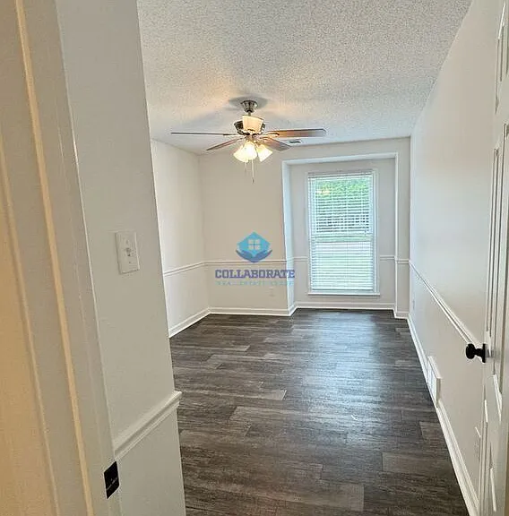 8070 Farmingdale Rd — Photo 19