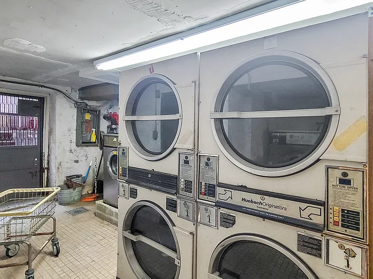 1797 Lexington Ave #6D — Photo 8