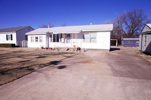 1st image of 4003 SE 11th St
