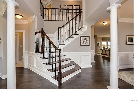 3rd image of 11521 Rolling Leaf Ln