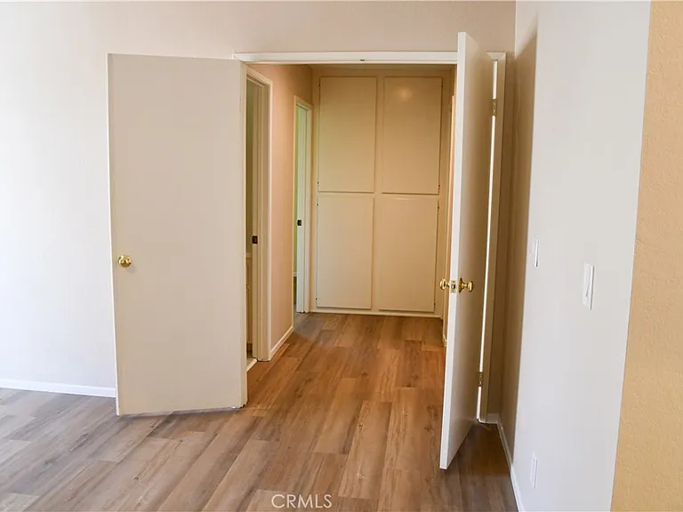 2337 E Skyline Dr — Photo 50