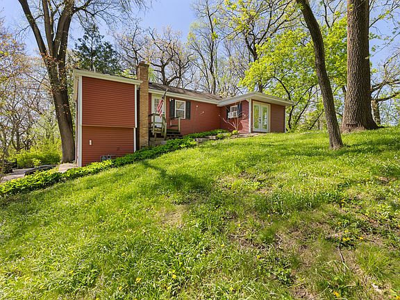 2nd image of 1010 Osage Dr