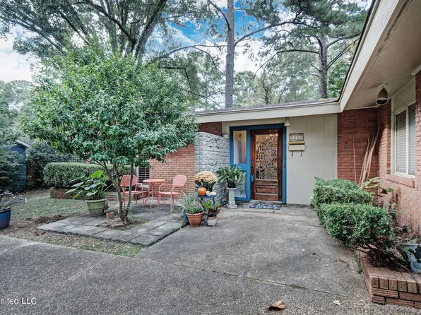 5216 Saratoga Dr, Jackson, MS 39211
