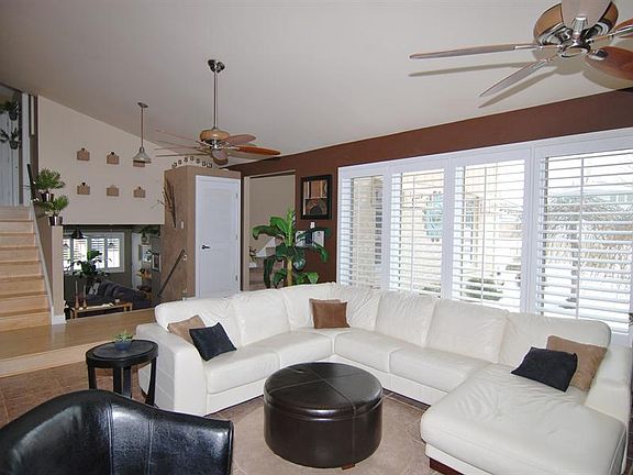 3rd image of 8237 Jessica Ln