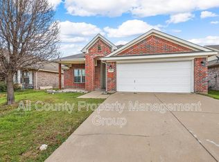 4203 Agate Dr, Granbury, TX 76049