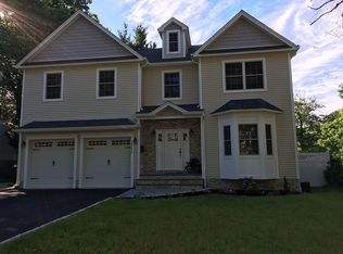 2056 Maple View Ct, Scotch Plains, NJ 07076