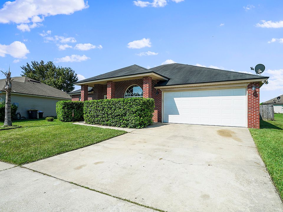 1st image of 6514 Blue Leaf Ln