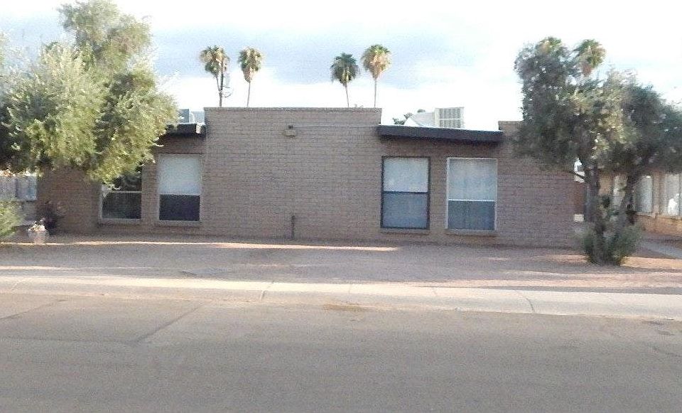 1st image of 6713 W Myrtle Ave APT 1