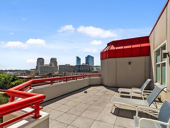 4th image of 10 Stewart Pl APT 8CE