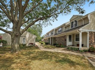 College Park Estates Condomini, Greendale, WI 53129