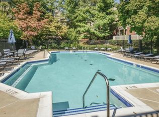 1705 Ascot Way UNIT B, Reston, VA 20190