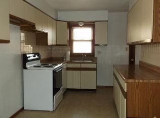 8737 N Grand Ave, Kansas City, MO 64155