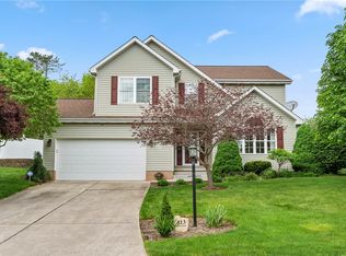 813 Kira Cir, Cranberry Township, PA 16066