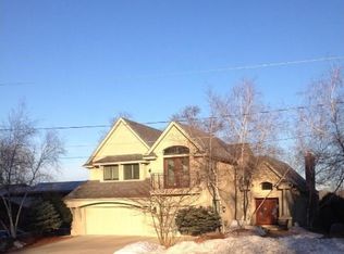 15582 Red Oaks Rd SE, Prior Lake, MN 55372