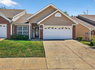 8115 Arbor Brook Ln, Louisville, KY 40228