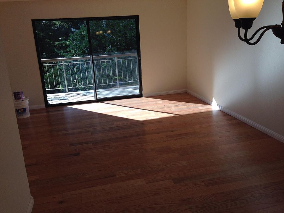 1st image of 310 N Civic Dr APT 308