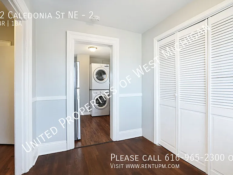 42 Caledonia St NE #2 — Photo 10