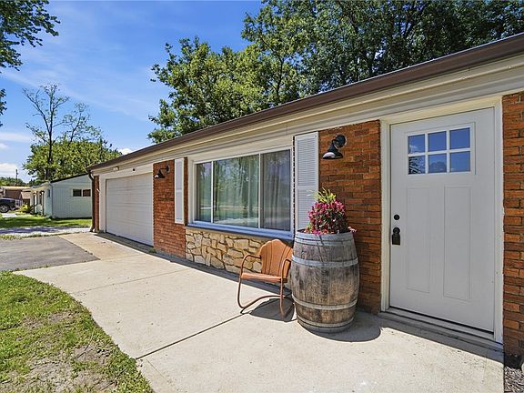 5th image of 9095 Bunnell Hill Rd