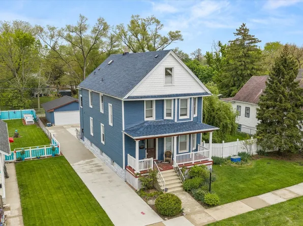 4029 Amelia Ave, Lyons, IL 60534