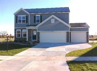 8825 Teal Pl, Saint John, IN 46373