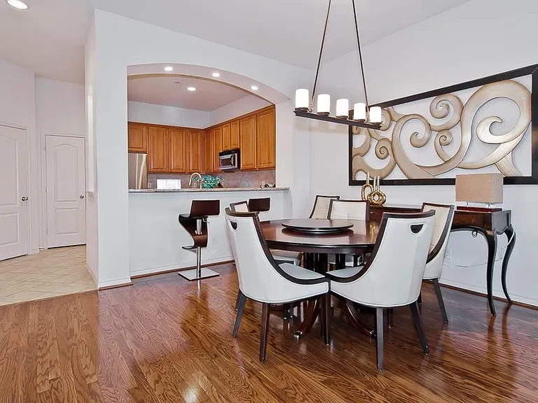 4419 Buena Vista St #21 — Photo 7