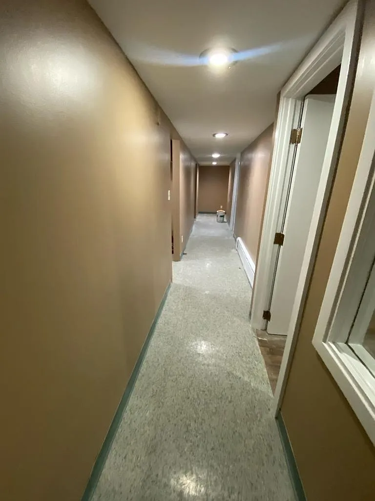 1 bed, 1800 sqft, $500 — Photo 2