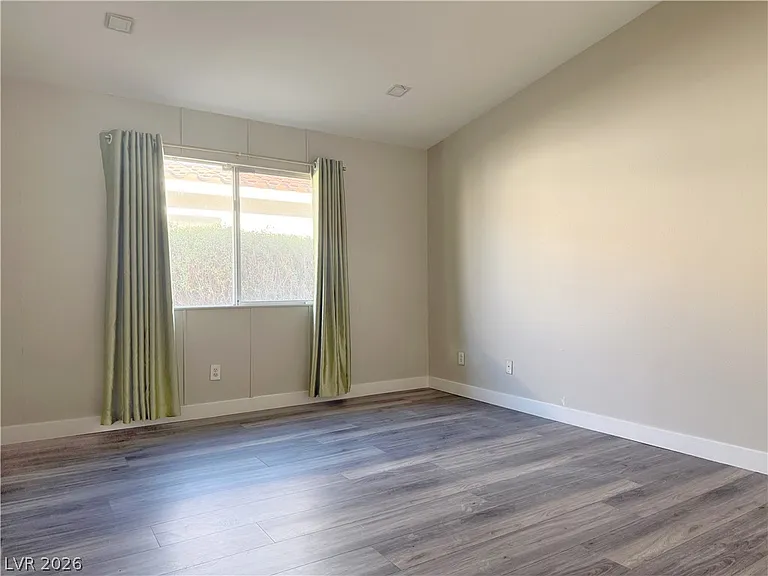 9362 Santa Fe Rose St — Photo 17