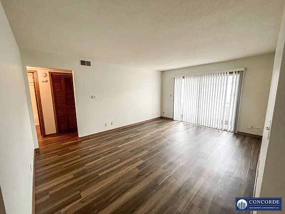 2nd image of 5521-5531 S Canterbury Ln #931
